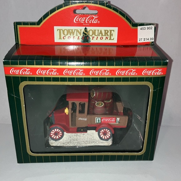 Coca-Cola Town Square Figures -NIB- Set of 3- Model T- Couple - Skater - Picture 8 of 11